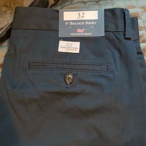 Vineyard Vines 9” Breaker Short